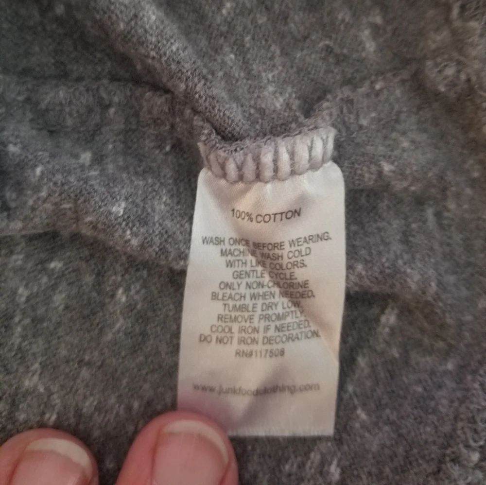 Junk Food Tshirt, Sz XL (Unisex) - Picture 2 of 3